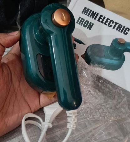 Portable Micro Steam Iron – Handheld Dry & Wet Garment Steamer for Travel & Home Clothes Care
